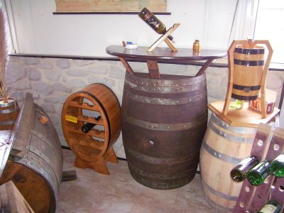 Halbfasstisch - Bordeaux300L mit 100cm halbrunder Tischplatte, Weinfas Eichenfass Fasstisch bistrotisch Wandtisch