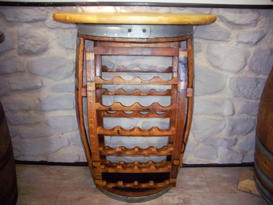 Halbbarfasstisch-mit 24Flaschen BORDEAUX-Weinregal-Einsatz