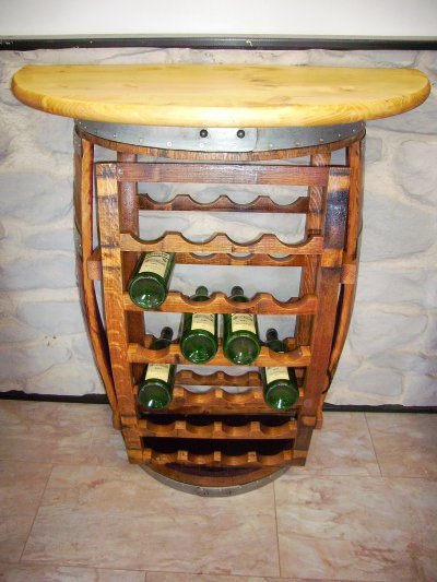 Halbbarfasstisch-mit 24Flaschen BORDEAUX-Weinregal-Einsatz