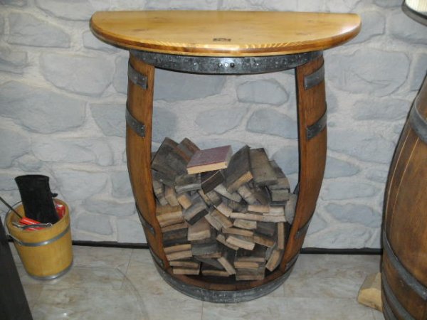 Fass - Kaminholzregal aus Eichenfass Weinfass Holzfass