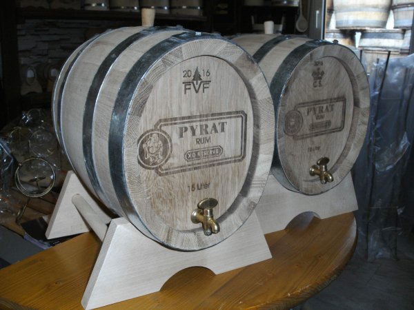 10 Liter Eichenfass schwarze Ringe innen roh und geschmackgebend Böttcherware Schnapsfass Weinfass Whyskifass Holzfass