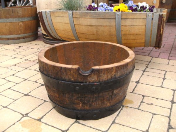 25-30L Liter runde Bierfasshälfte gebraucht aus original Bierfass Eichenfass