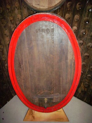 Fassfront oval mit D.120x80, Tiefe 25cm aus gebrauchtem Eichenholzfass