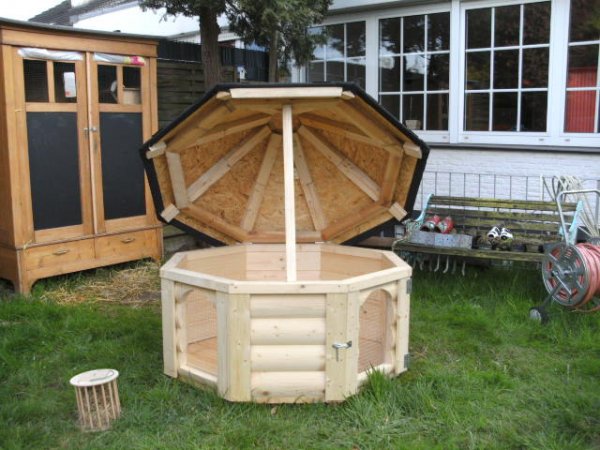 8 Eck Hasenhütte Hasenhaus Tierhaus Hasenkota Hasenstall Meerschweinchenstall