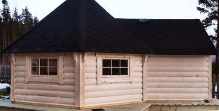 GKF092E1 9,2 m2 Grillkota mit Erweiterungsanbau 1,69 x 1,69 m, Fichte für ca. 8 Personen