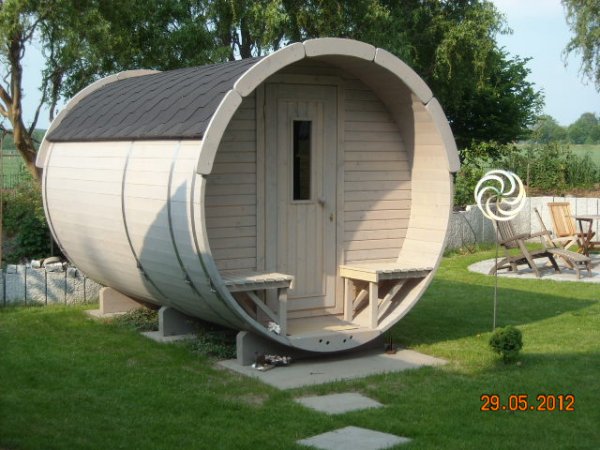 SFF19351 Ø 1,9 m, L 3,5 m, Saunafass, Fichte nach Wunsch mit und ohne Vorraum und Terrasse für 6 Personen