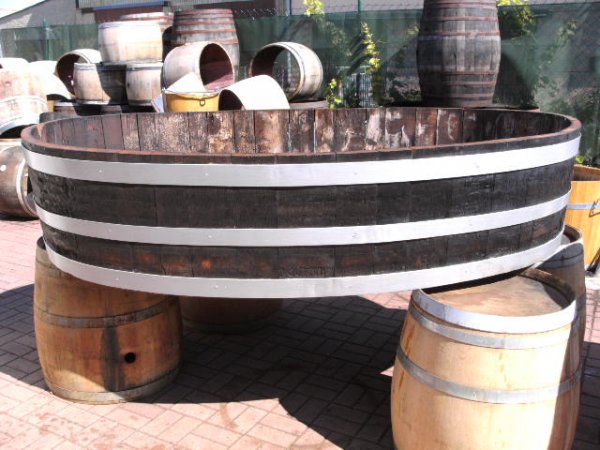 Hunde - Badefass Tierbadefass Tiertränke Tierbadewanne Holzwanne