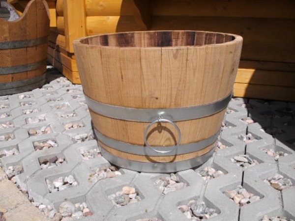 BKK54 Pflanzkübel neu aus Kastanieneholz mit D. 54, H.39cm winterfest