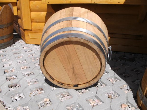 BKK54 Pflanzkübel neu aus Kastanieneholz mit D. 54, H.39cm winterfest