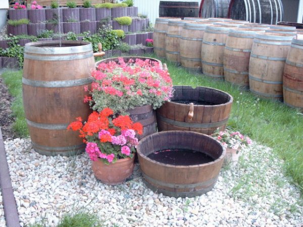 600 Liter Fasskombination Weinfass Regentonnen Waserfass Wasserspiel Fassbrunnen
