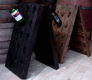 30er Champagner Rüttelbrett, Rüttelpult, als Dreieck, Weinregal