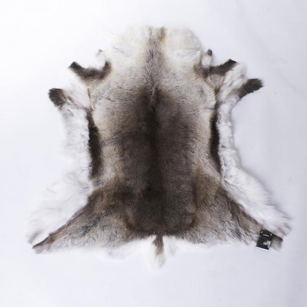 Renntierfell für alle Grillkotas, Jagthüten und Holzhütten