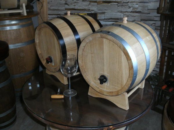 3- und 5-Liter Bag in Box - Fass rund Eichenfass Weinfass Holzfass