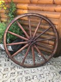 Wagenrad mit Durchmesser ca. 100cm. Eichenholz gebraucht