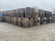 500 Liter rundes gebrauchtes Whiskyfass Eichenfass Holzfass Wasserfass Regentonne Fass Fassregentonne