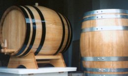 100 Liter Eichenfass innen roh Böttcherware Weinfass Holzfass Schnapsfass Whiskyfass Wasserfass