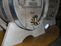 10 Liter Eichenfass schwarze Ringe innen roh und geschmackgebend Böttcherware Schnapsfass Weinfass Whyskifass Holzfass