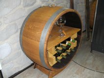 Bacchus-Buvette-M Weinregal aus massivem Eichenholzfass