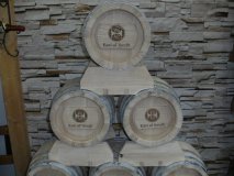 Pyramide aus 3 x 10L Eichenfass innen roh Böttcherware Schnapsfaß Holzfass Whyskifass Eichenholzfass